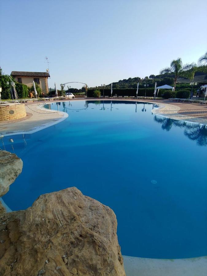 Tenuta Bellaprima Niscemi Bagian luar foto