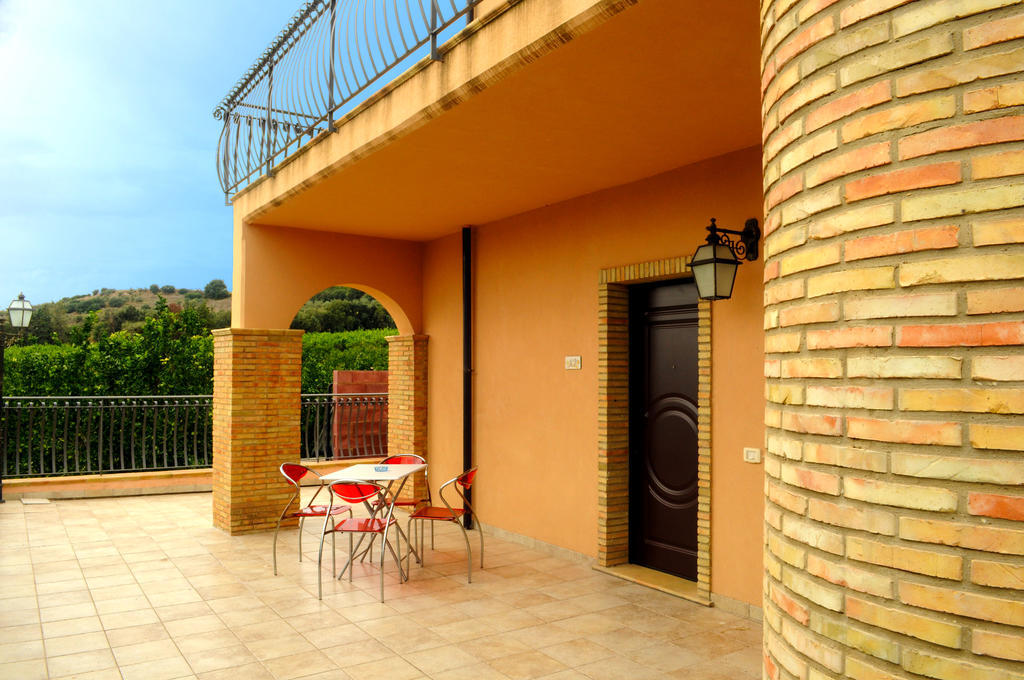 Tenuta Bellaprima Niscemi Bagian luar foto
